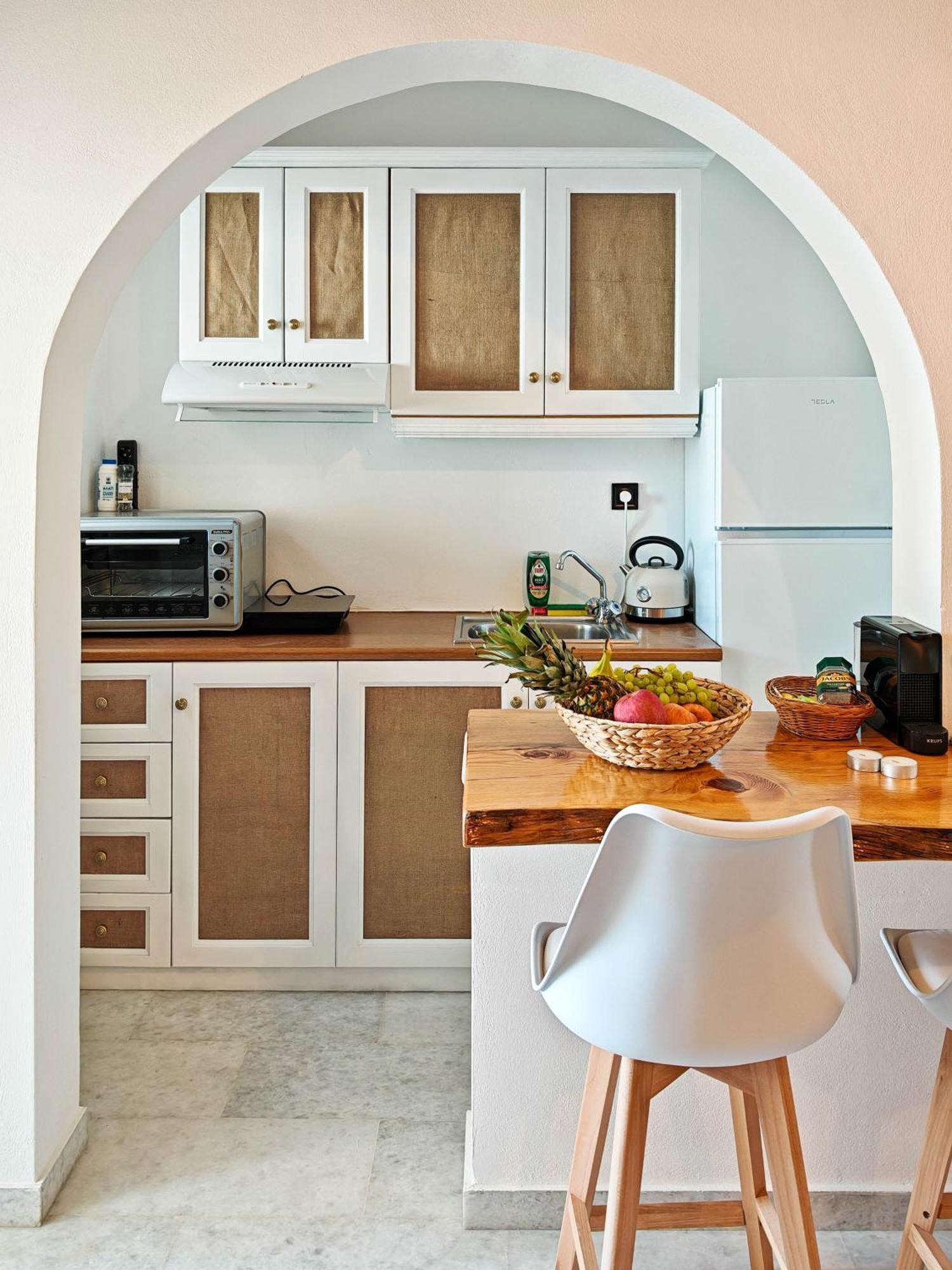 Paraga Suites Naxos City 외부 사진