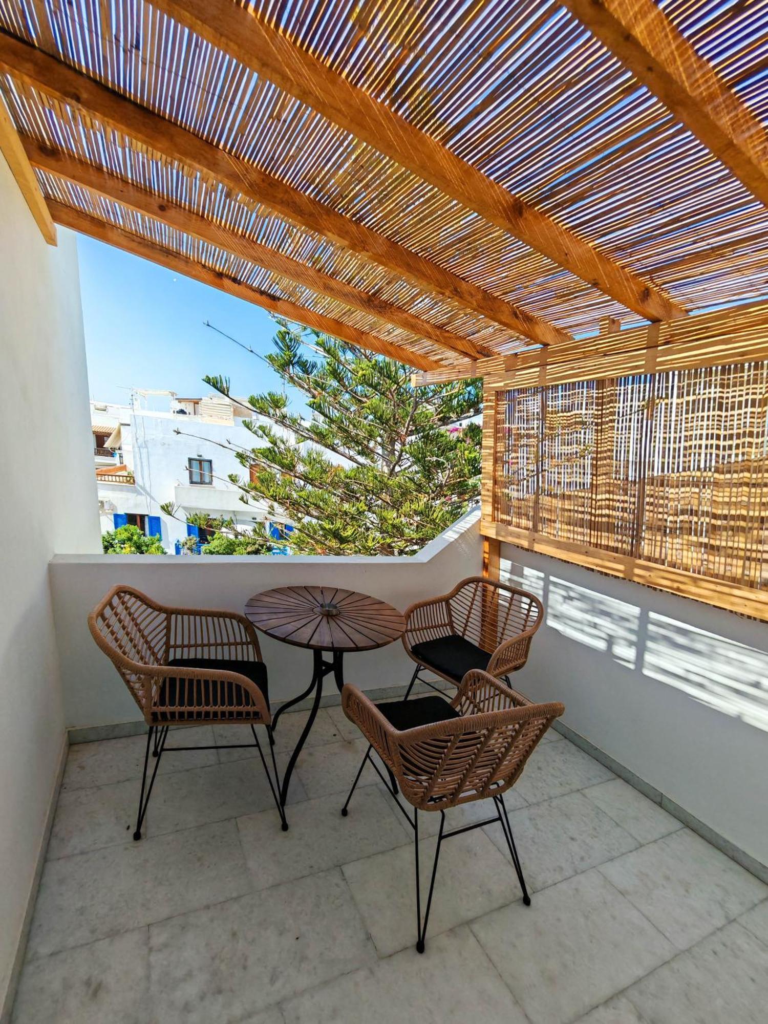 Paraga Suites Naxos City 외부 사진