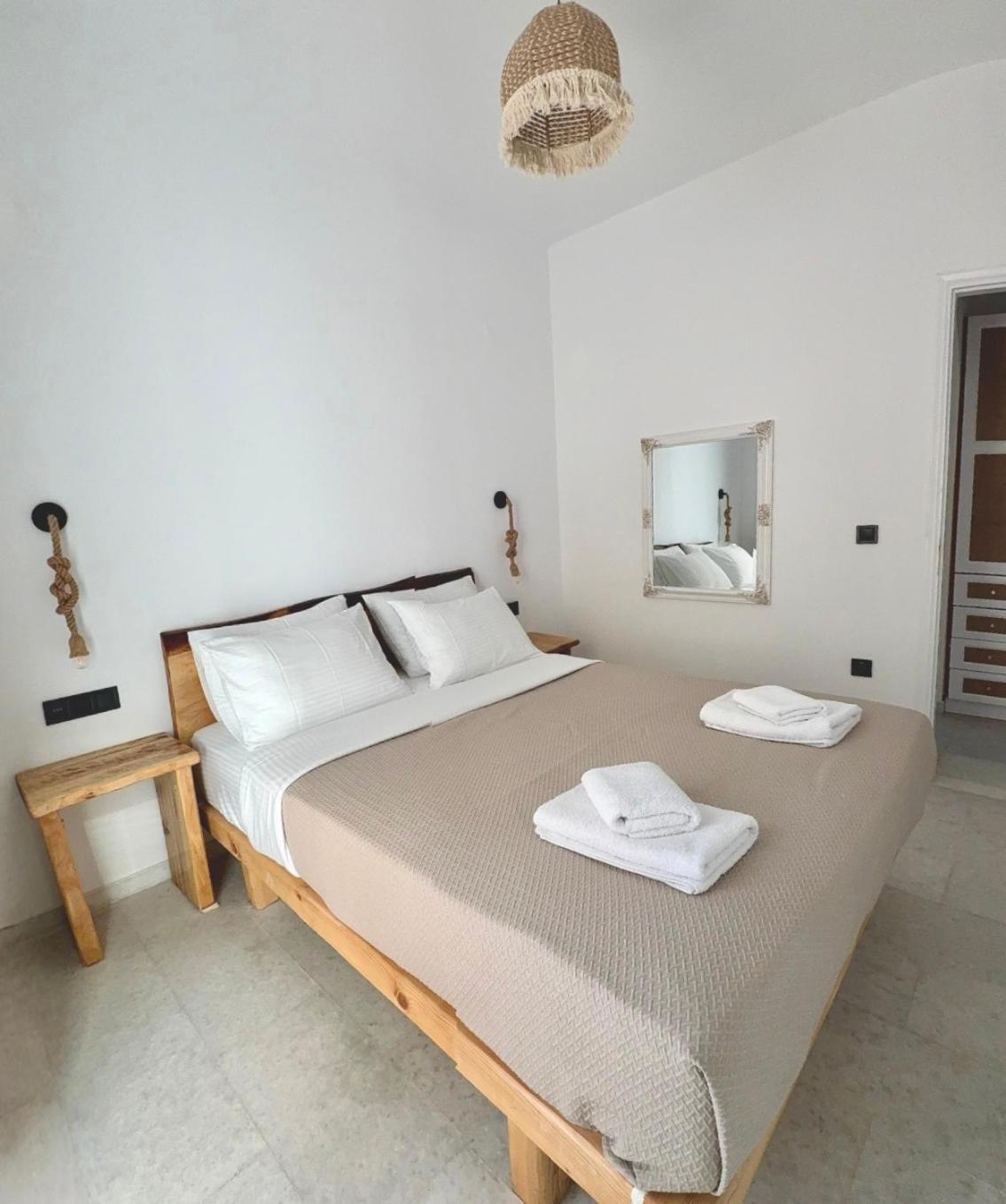 Paraga Suites Naxos City 외부 사진